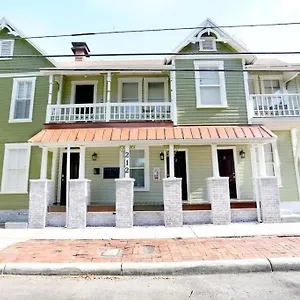  Apartment Cosy 3-bedroom Downtown Walk To Convention Center